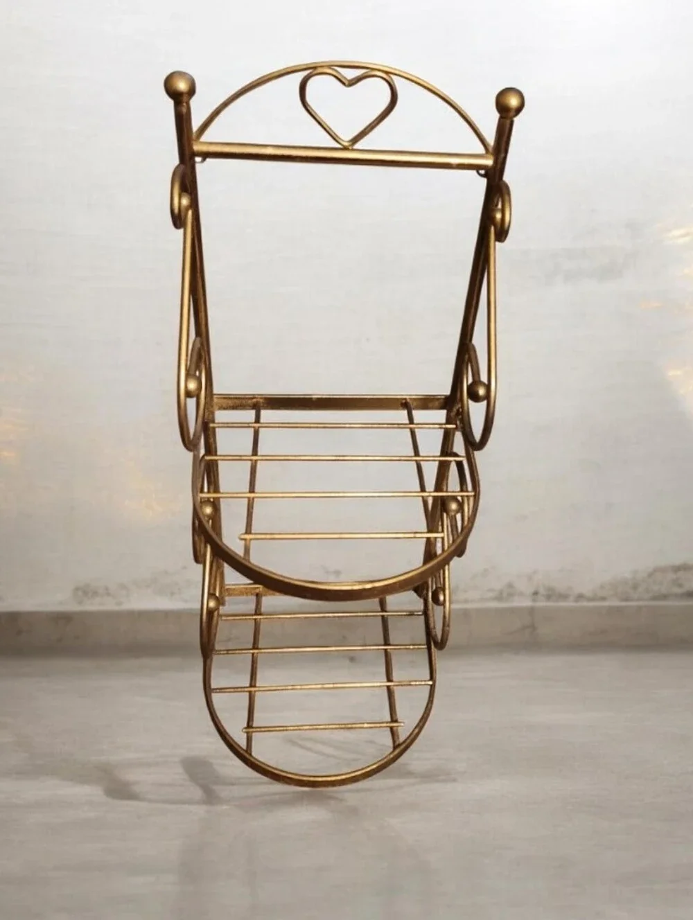 ■ Vintage■Two-Tier Metal Shelf Rack in Antique Brass Finish ■ FIRM●EUC
